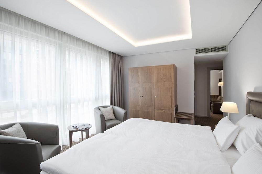Готель Royal 4*